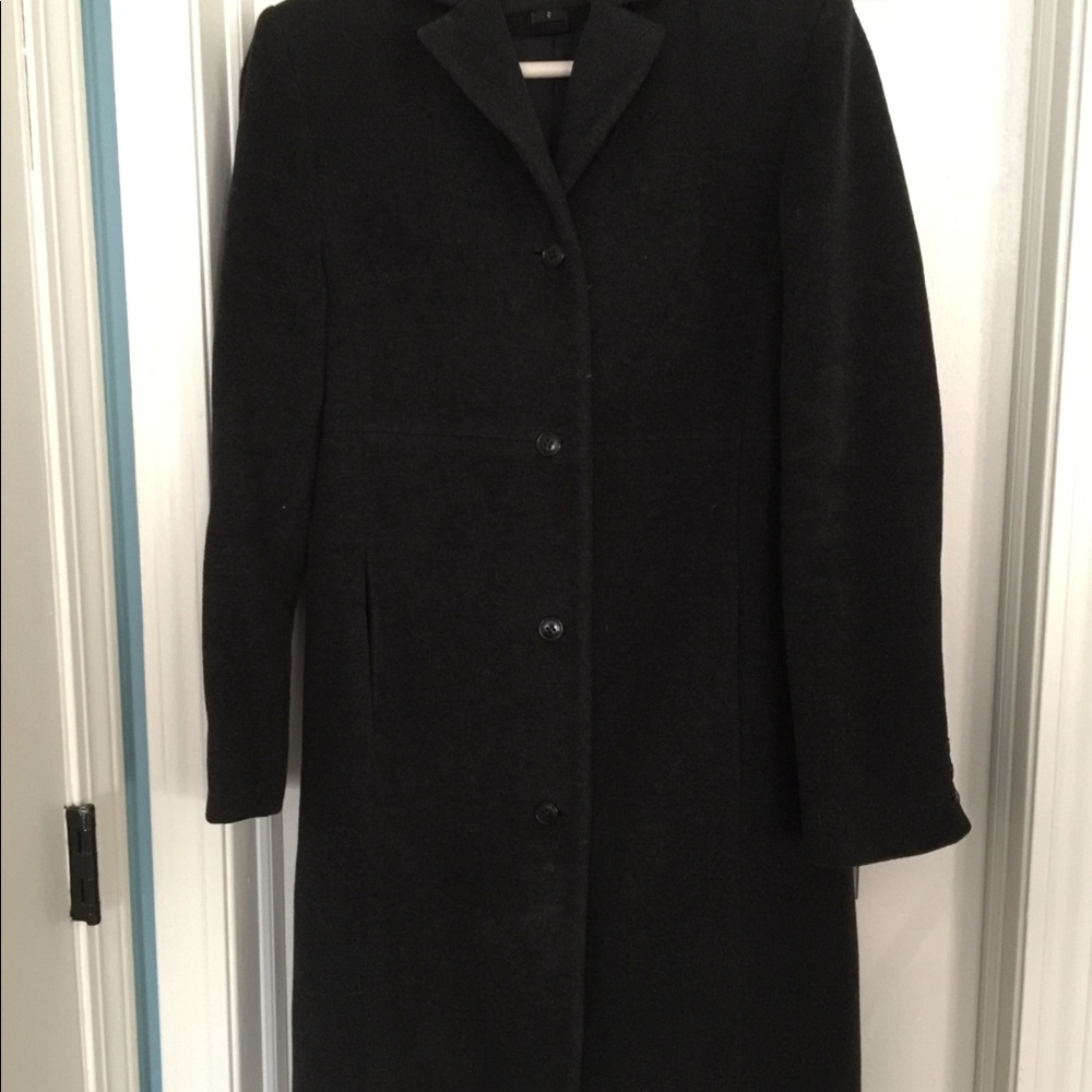 Women’s charcoal gray coat